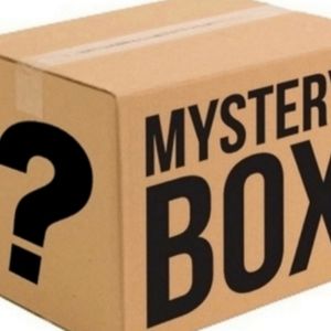 Chico's Size 3 Travelers Mystery Box